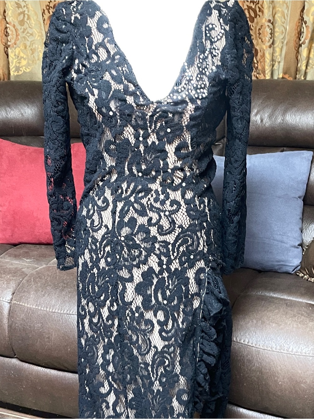 Vintage Black Lace Long-Sleeve V-Neck Evening Dress size s/m